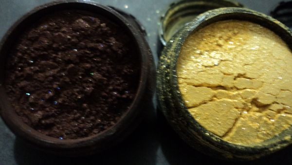 Pimento com Brilho Amarelo ou Marrom
